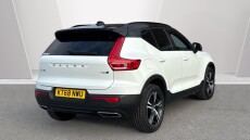 Volvo Xc40 2.0 T4 R DESIGN 5dr AWD Geartronic Petrol Estate